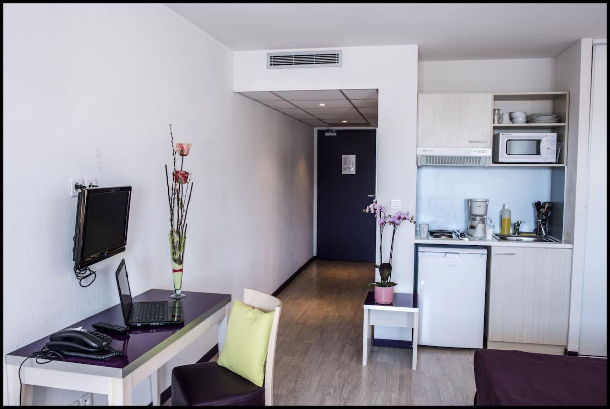 Appart'Hotel - Residence La Closeraie 卢德 外观 照片
